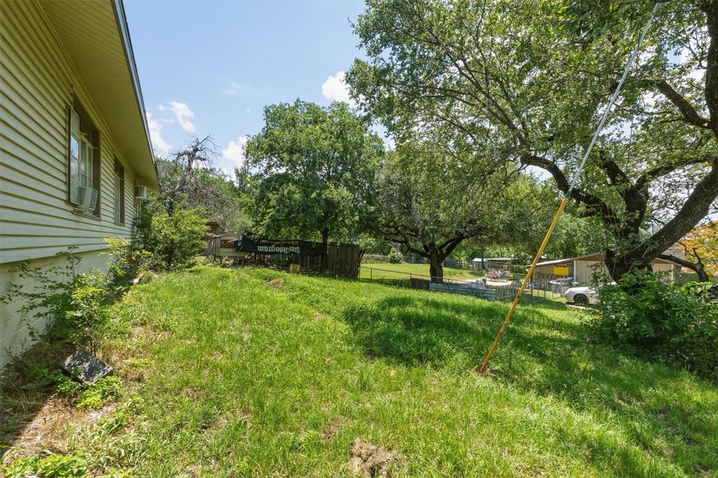320 Beverly Road Azle, TX 76020 - Photo 27 of 31