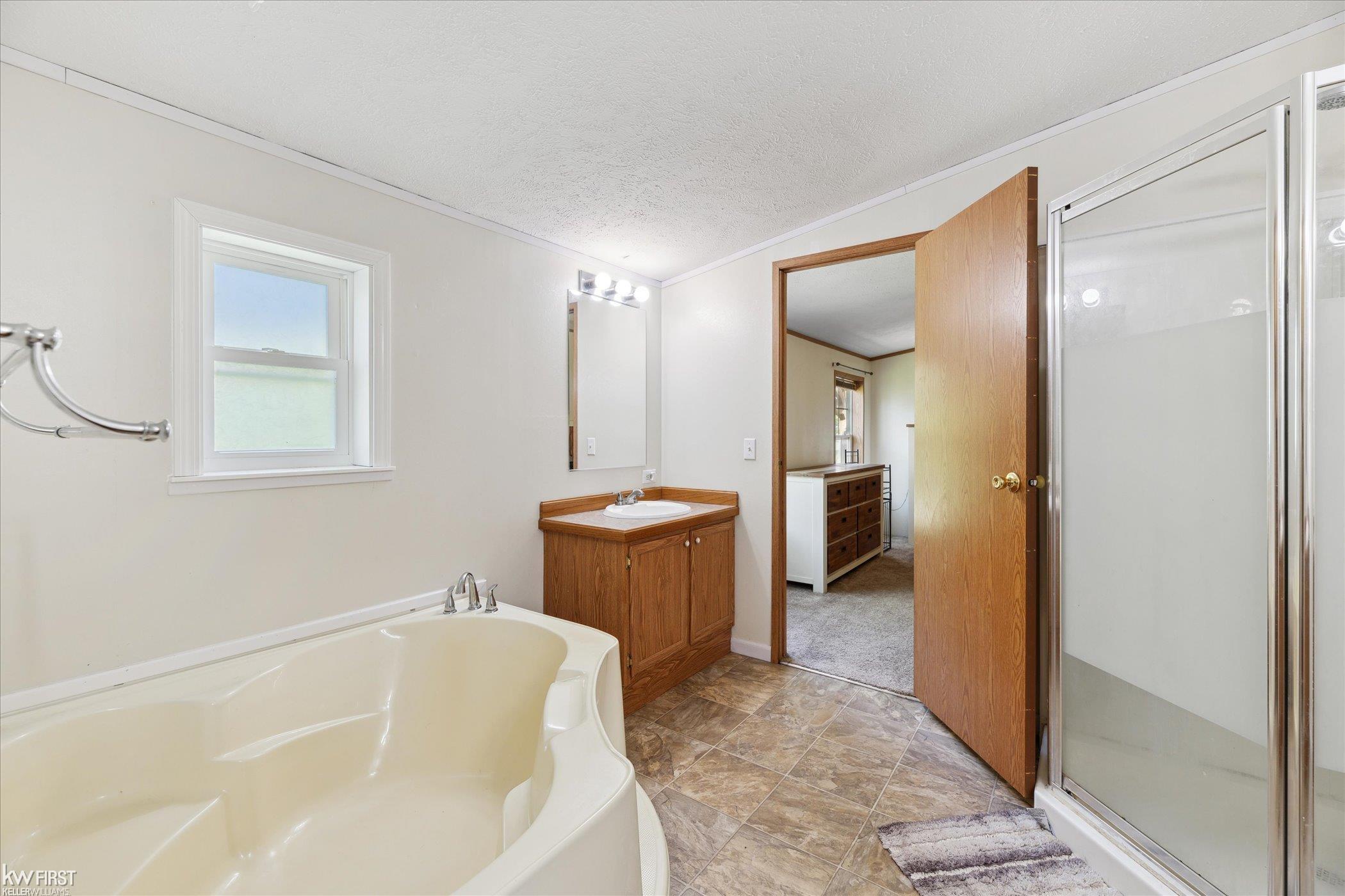 5395 North Genesee Road Flint, MI 48506 - Photo 20 of 52