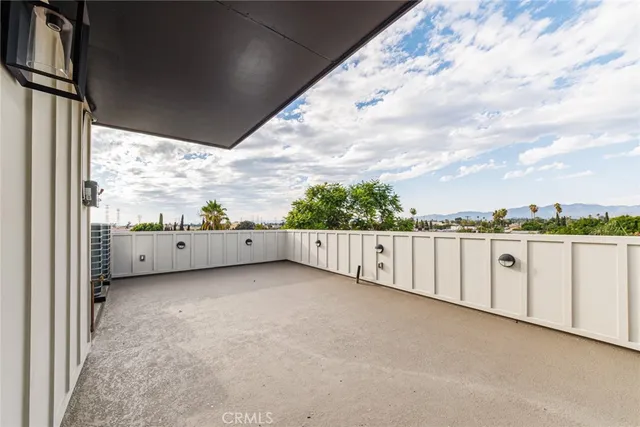 a view of a terrace with sky view