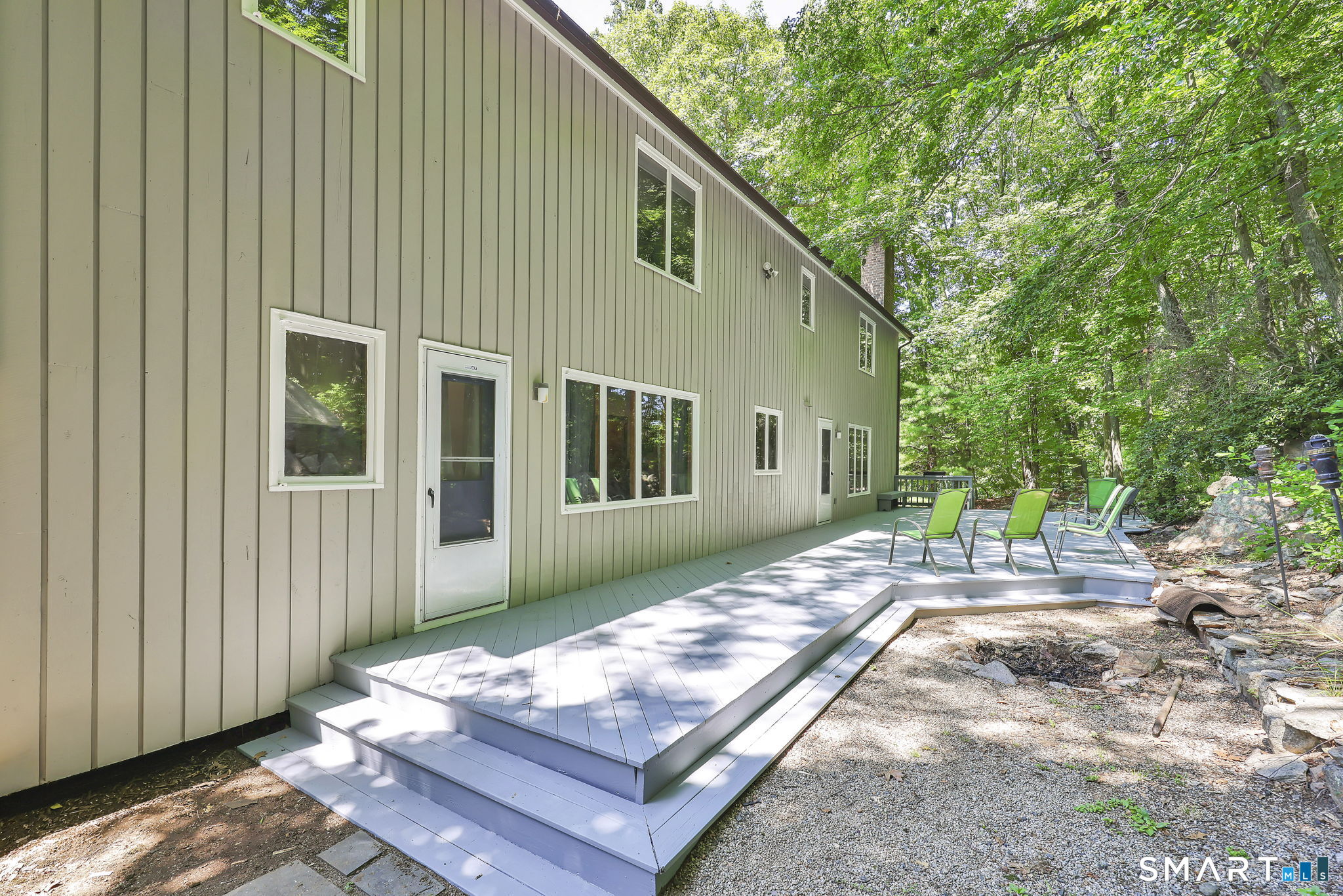 29 Foxwood Road Trumbull, CT 06611 - Photo 31 of 36