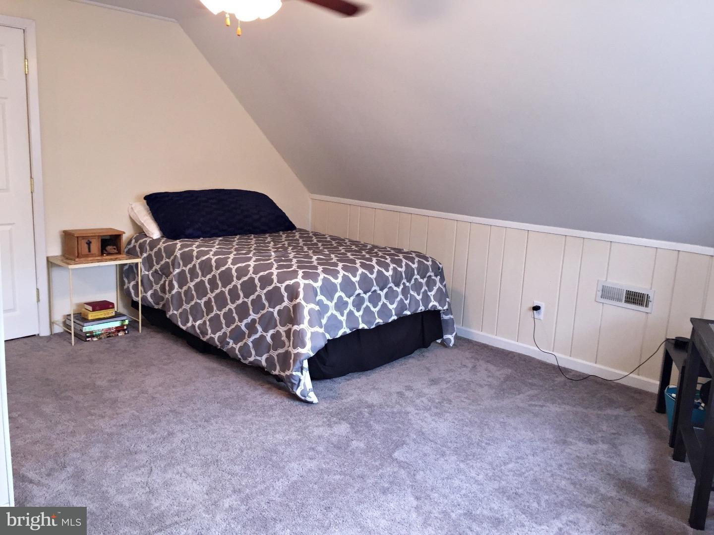 35 Prunewood Road Levittown, PA 19056 - Photo 13 of 16 Gallery Image 13