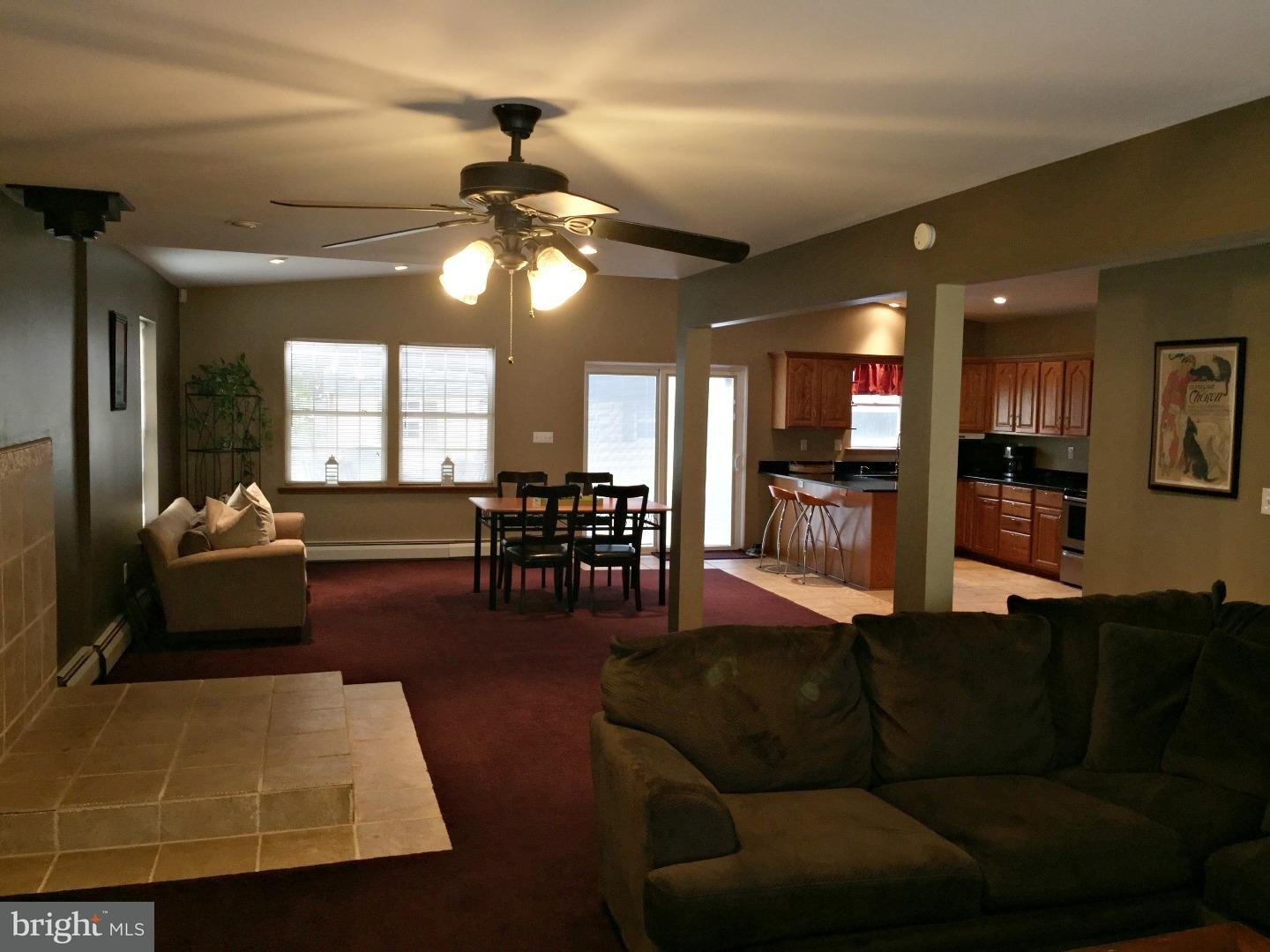 35 Prunewood Road Levittown, PA 19056 - Photo 6 of 16 Dining Room