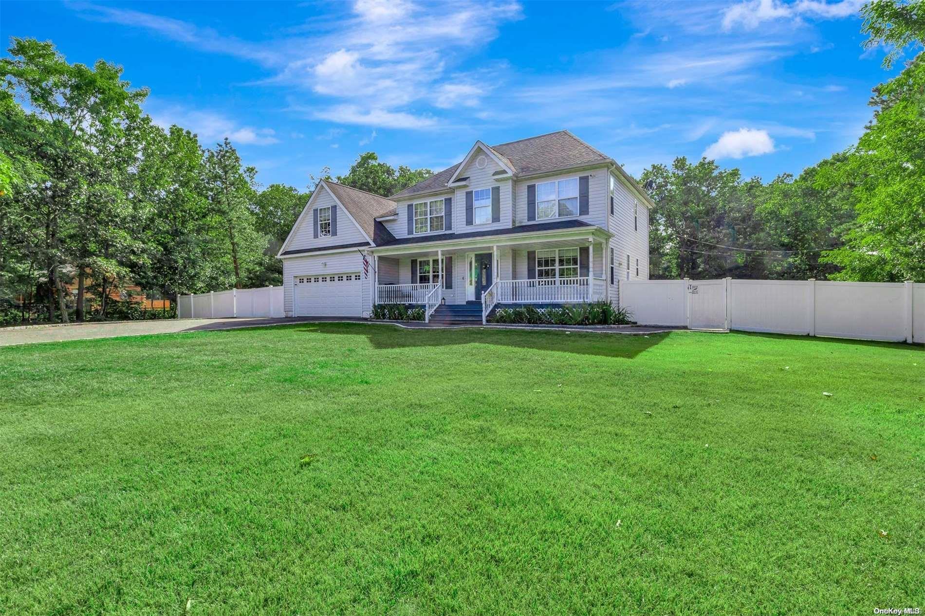 2 Old Saddle Road Ridge, NY 11961 - Photo 1 of 1