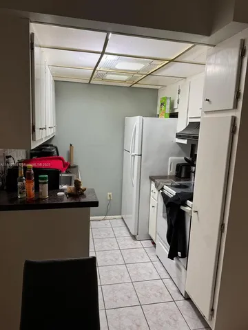 $210,000 | 10794 North Kendall Drive, Unit B13, Miami, FL 33176