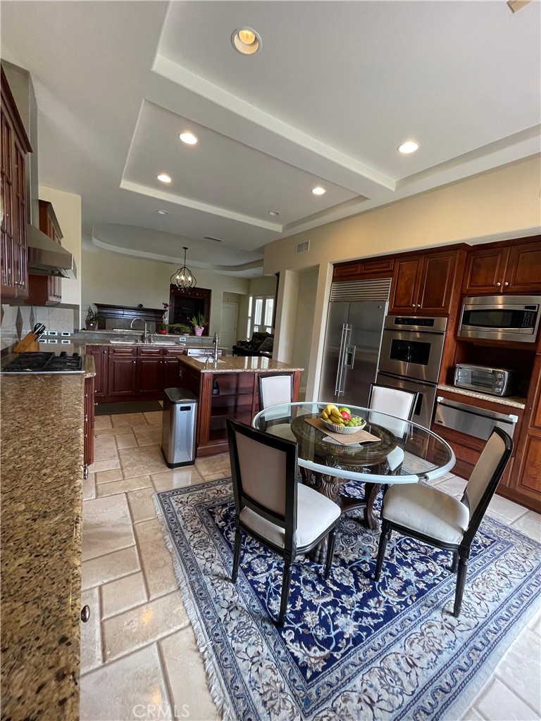 20124 Vía Cellini Porter Ranch, CA 91326 - Photo 9 of 49