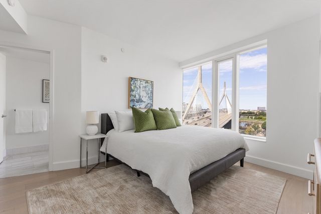 $2,124,000 | 100 Lovejoy Wharf, Unit 8D, Boston, MA 02114