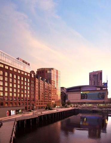 $2,124,000 | 100 Lovejoy Wharf, Unit 8D, Boston, MA 02114