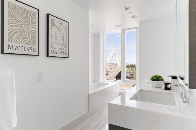 $2,124,000 | 100 Lovejoy Wharf, Unit 8D, Boston, MA 02114
