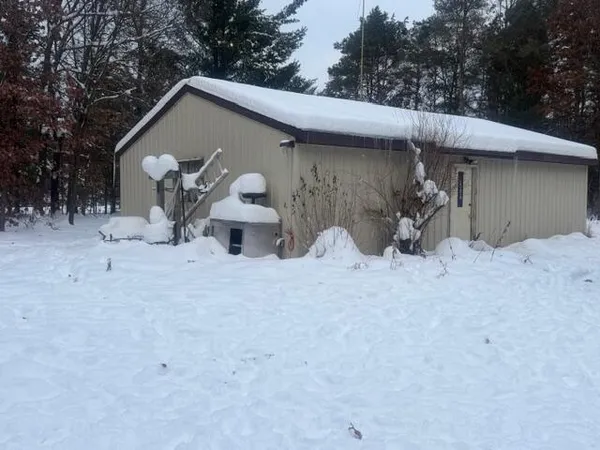 $155,000 | 5237 Chestnut Avenue, Newaygo, MI 49337