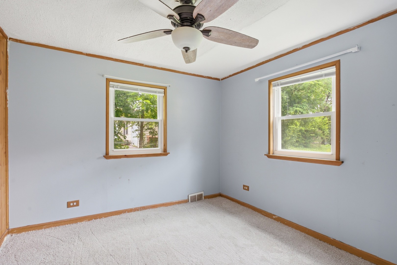 1013 Highmoor Road Lombard, IL 60148 - Photo 15 of 28