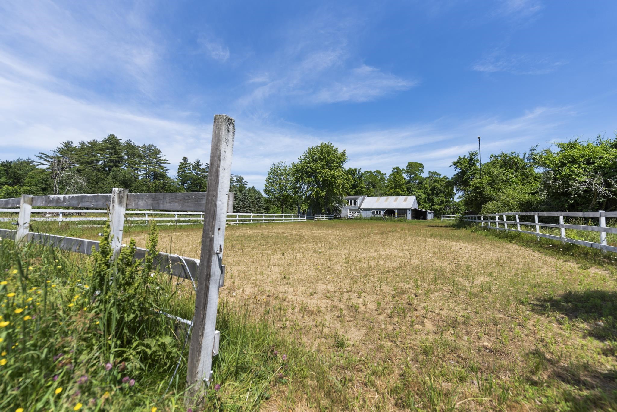 687 Hopkinton Road Hopkinton, NH 03229 - Photo 23 of 38