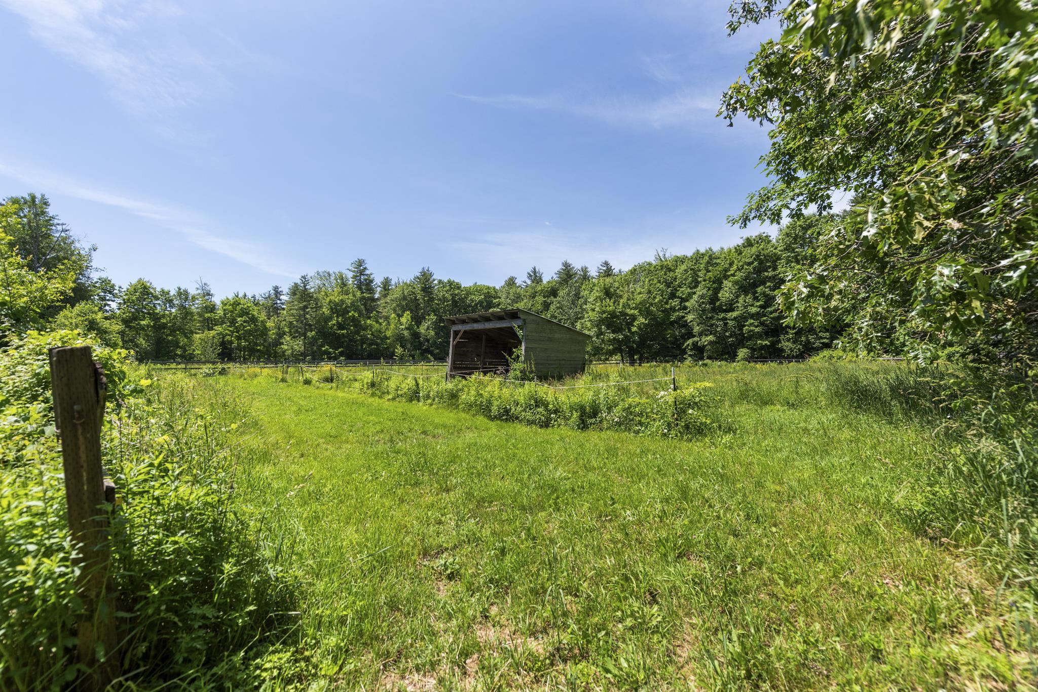 687 Hopkinton Road Hopkinton, NH 03229 - Photo 26 of 38