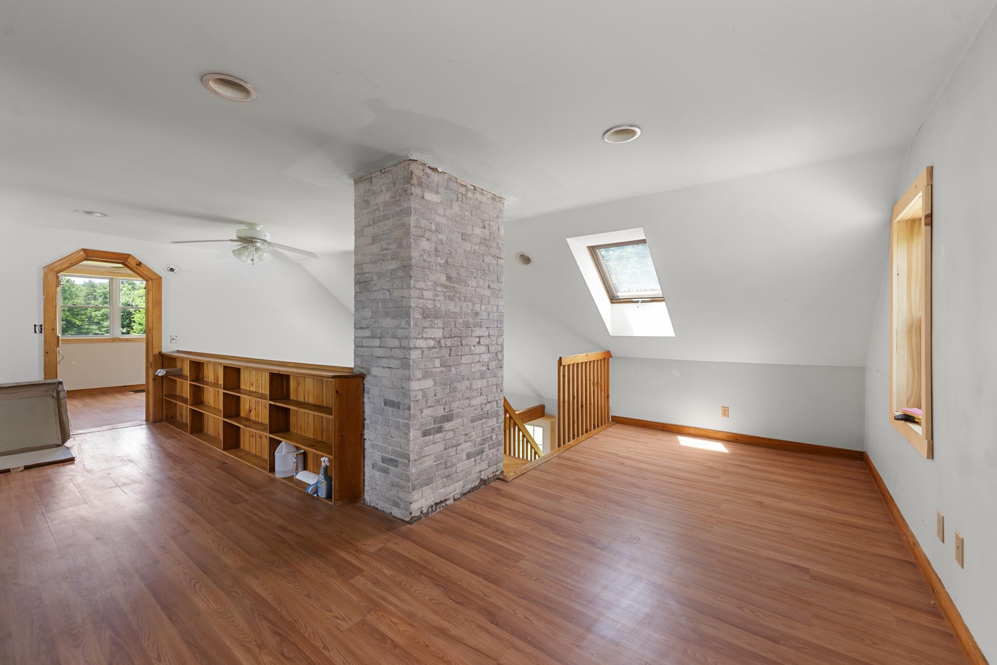 687 Hopkinton Road Hopkinton, NH 03229 - Photo 3 of 38
