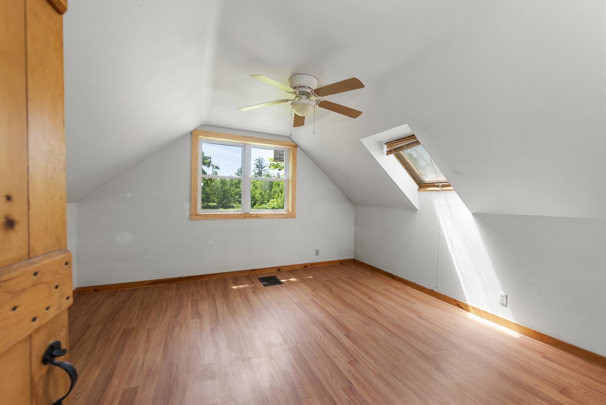 687 Hopkinton Road Hopkinton, NH 03229 - Photo 7 of 38