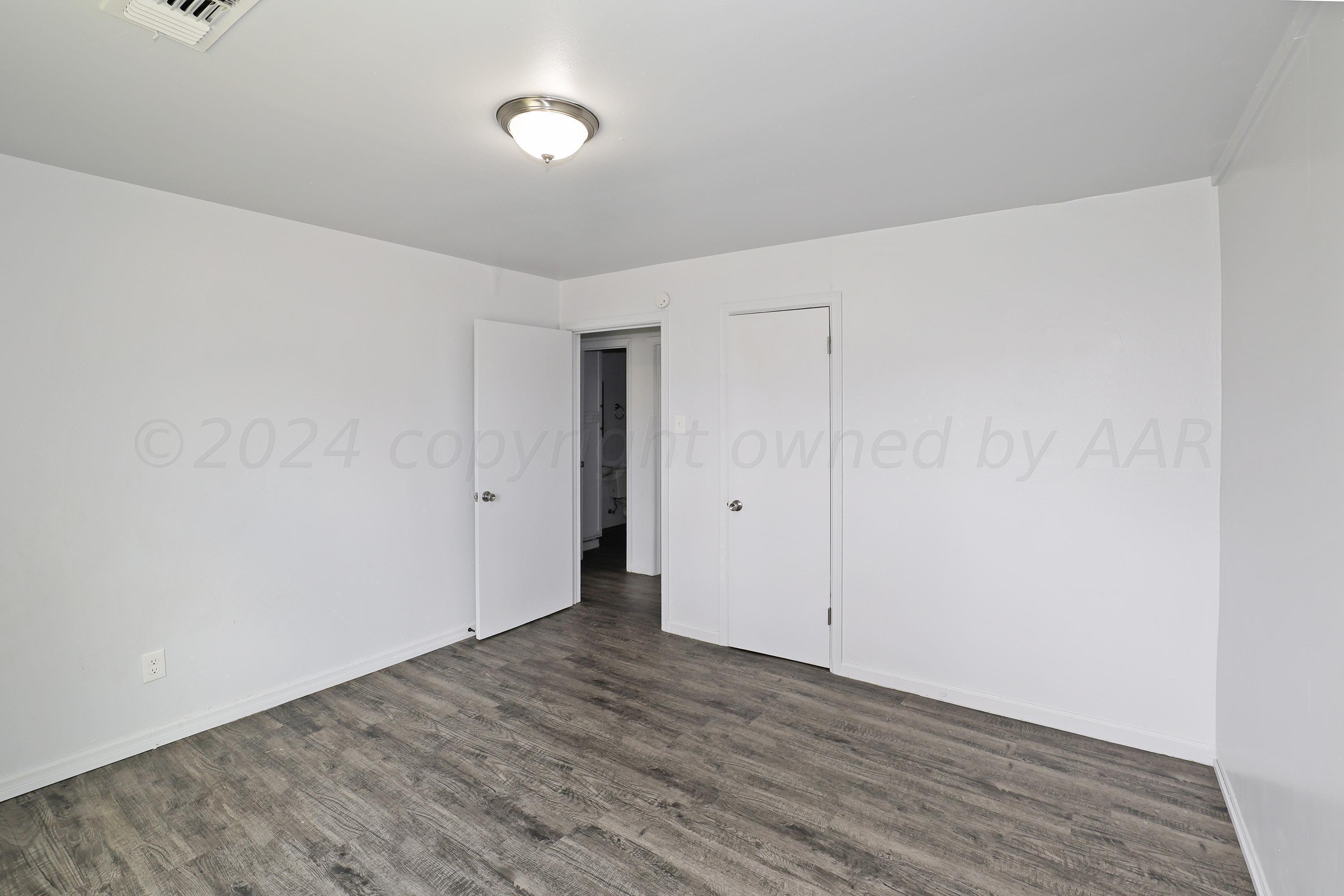 3703 South Monroe Street Amarillo, TX 79110 - Photo 10 of 14 a view of an empty room