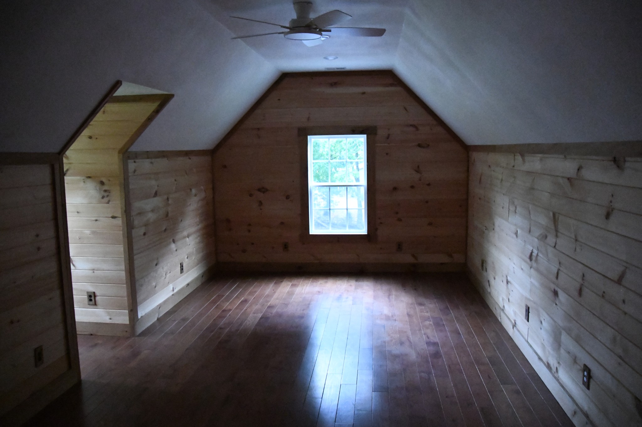 718 Darrell Rye Road Erin, TN 37061 - Photo 10 of 14