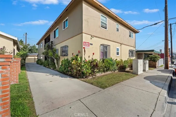 $1,650,000 | 3213 Hill Huntington Park, Huntington Park, CA 90255