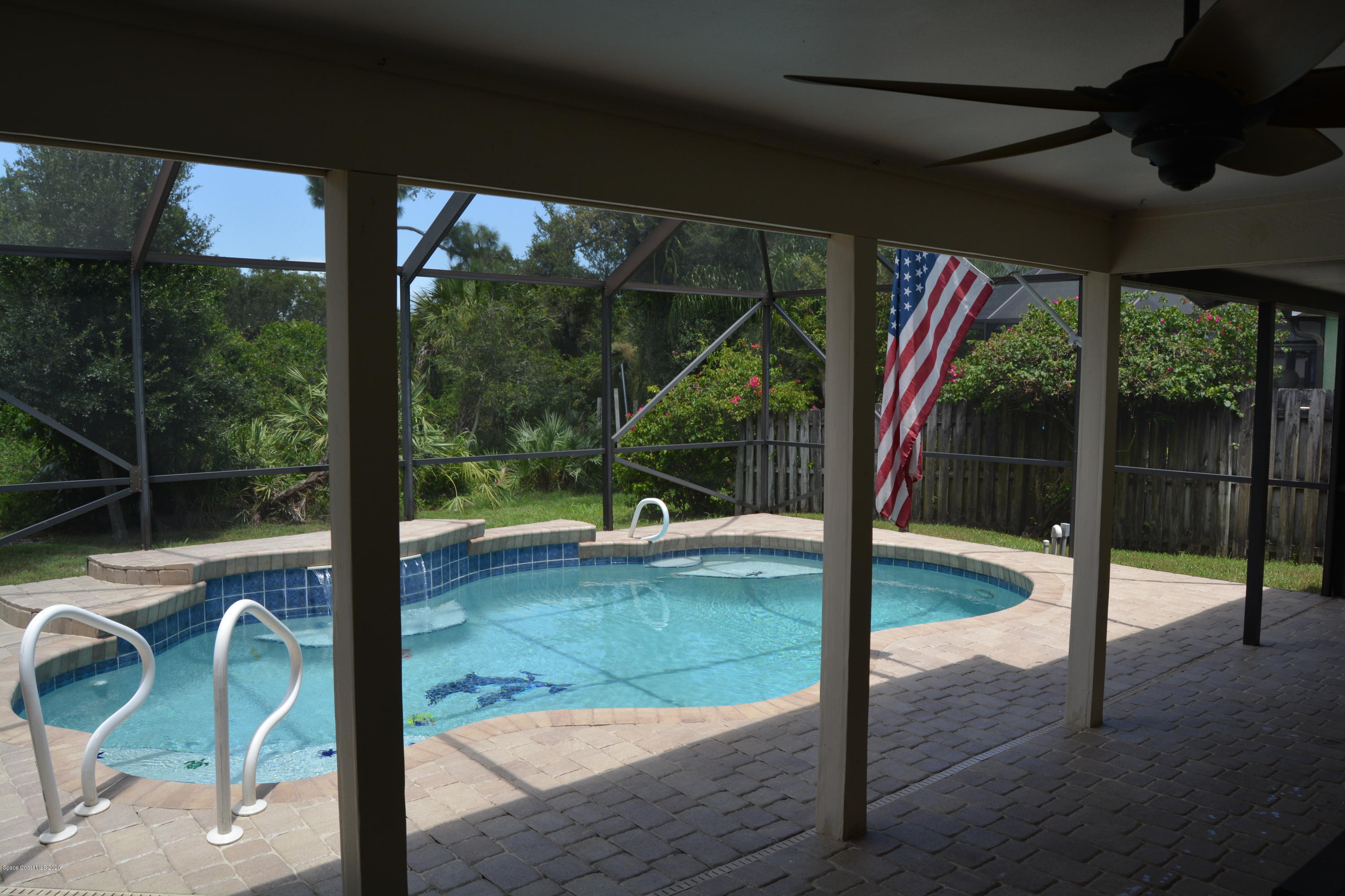 2370 Hickory Creek Road Melbourne, FL 32935 - Photo 2 of 37 DSC_0010