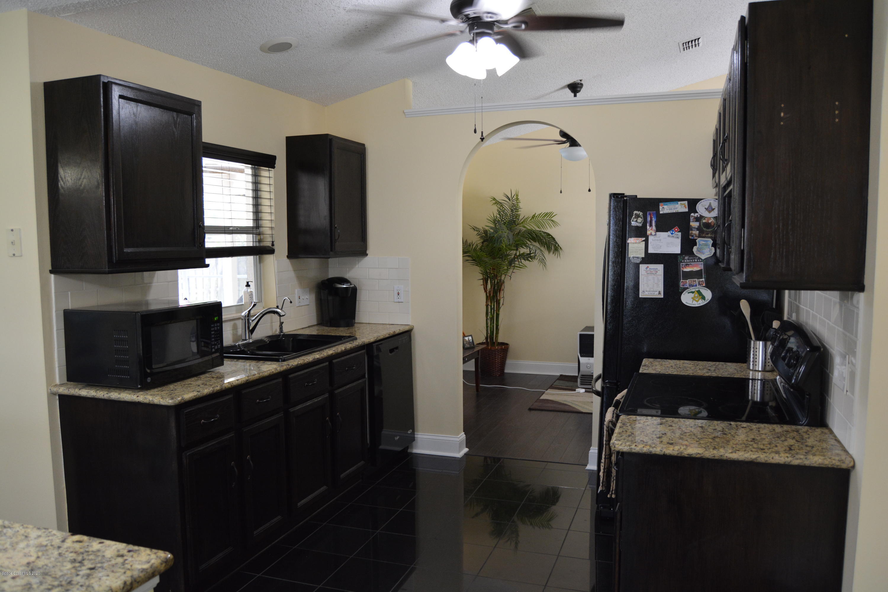 2370 Hickory Creek Road Melbourne, FL 32935 - Photo 14 of 37 DSC_0056