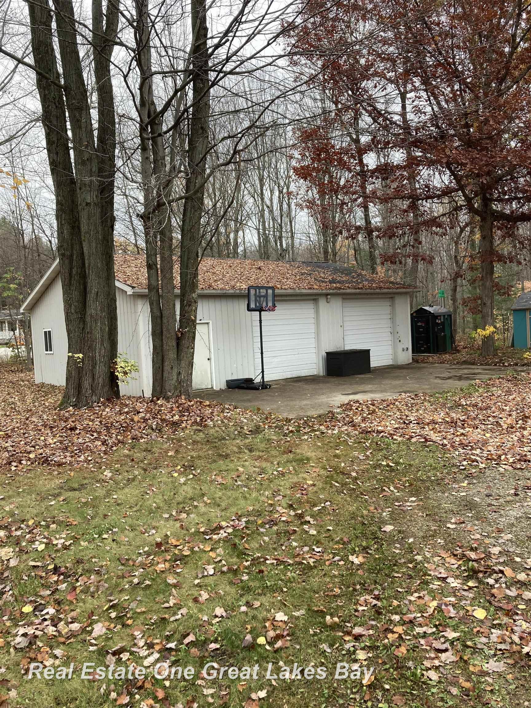 22150 Ederer Road Merrill, MI 48637 - Photo 8 of 21