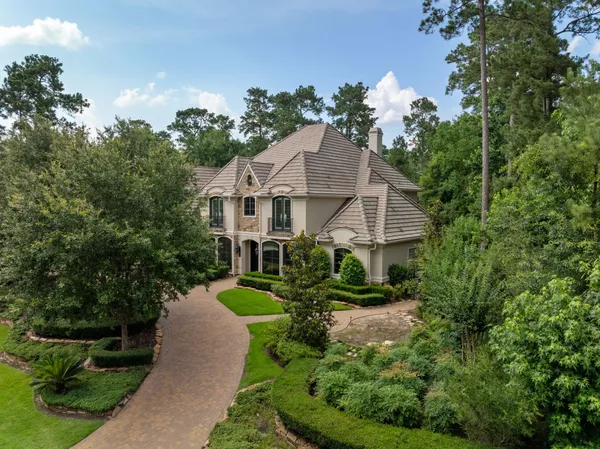 $3,200,000 | 14 North Palmiera Circle, The Woodlands, TX 77382