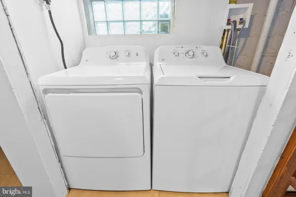 $1,200 | 3572 Juneway, Unit 1, Baltimore, MD 21213