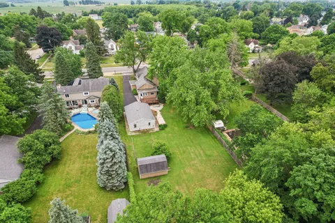 $277,000 | 11806 Maple Avenue, Hebron, IL 60034