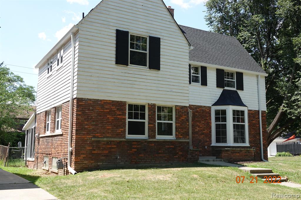 14965 Greenview Road Detroit, MI 48223 - Photo 1 of 23