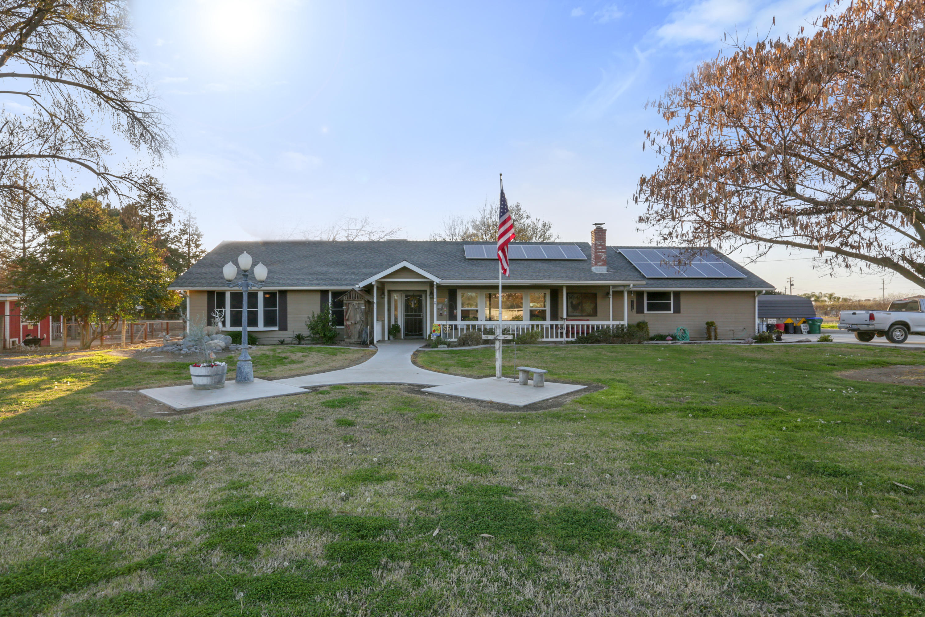 111 North Anderson Road Exeter, CA 93221 - Photo 1 of 49 2H1A0197