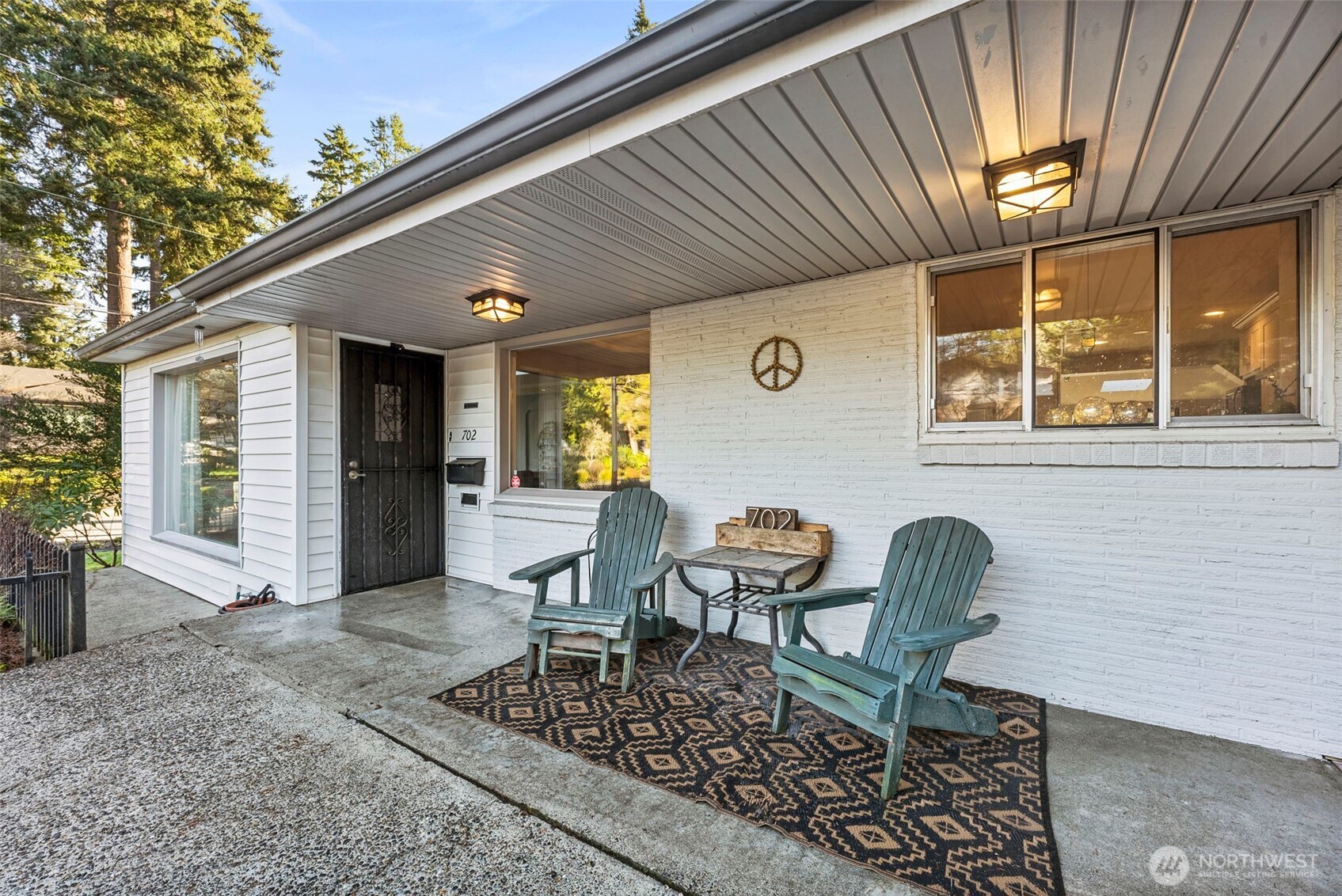 702 Yale Street Fircrest, WA 98466 - Photo 3 of 40