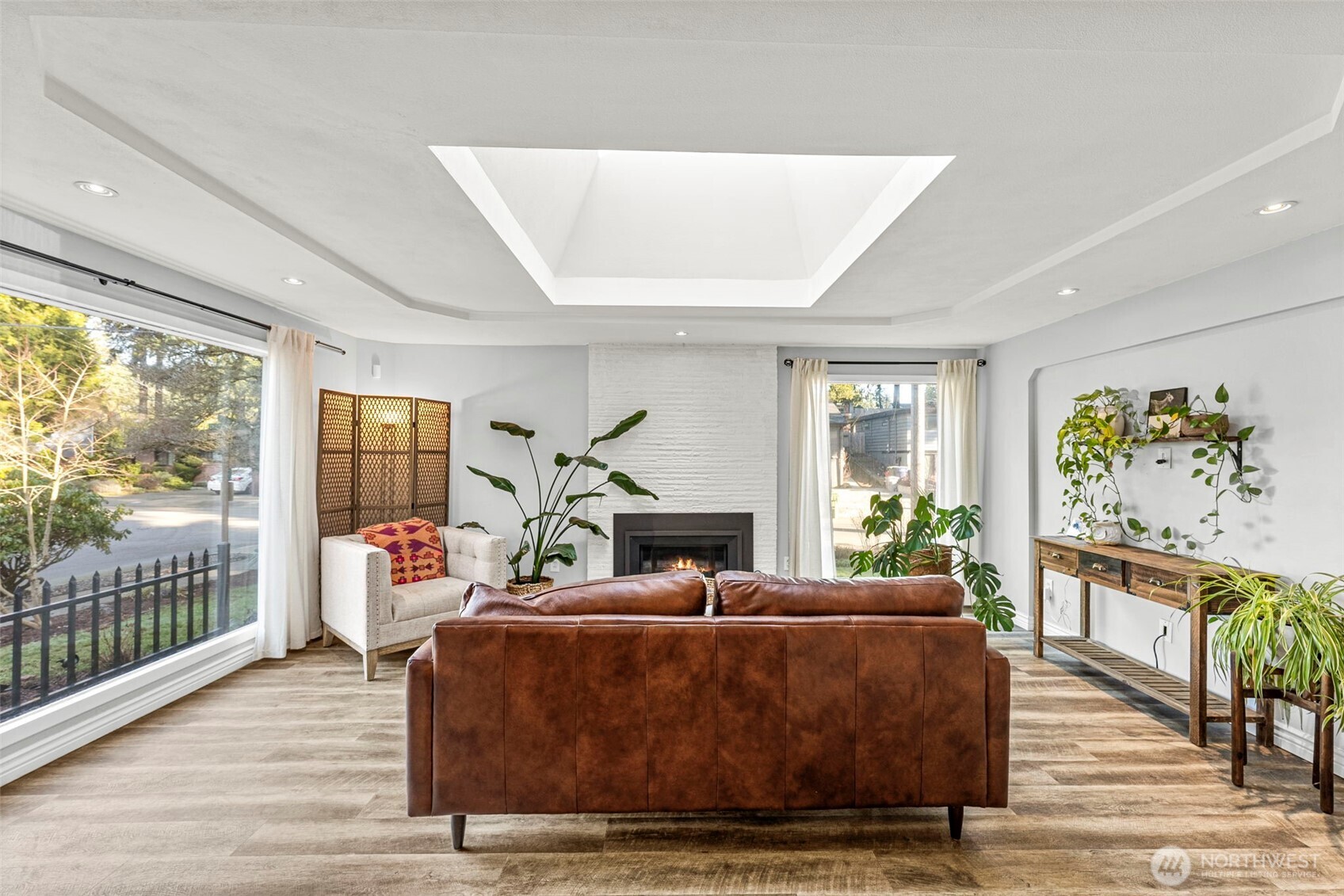 702 Yale Street Fircrest, WA 98466 - Photo 5 of 40