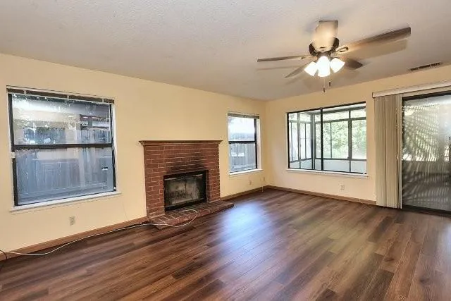 $575,000 | 8831 Liscarney Way, Sacramento, CA 95828