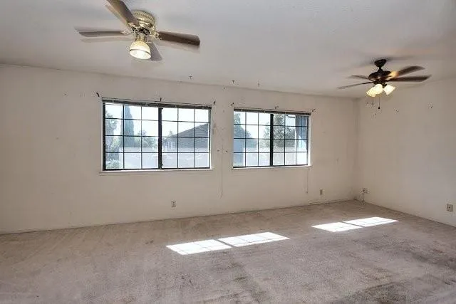 $575,000 | 8831 Liscarney Way, Sacramento, CA 95828