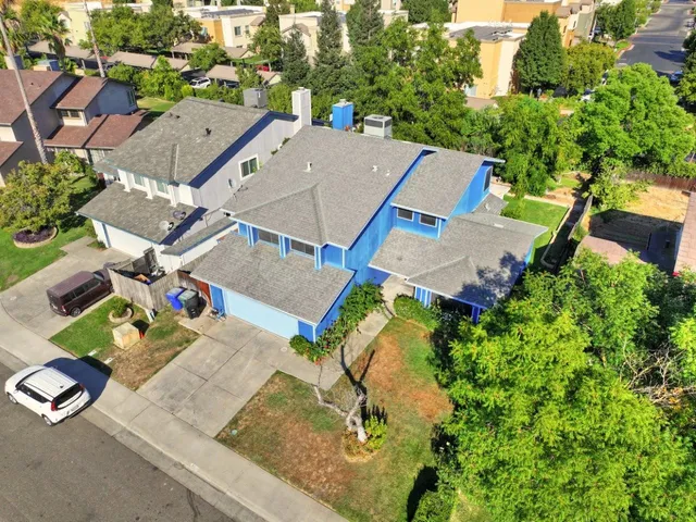 $575,000 | 8831 Liscarney Way, Sacramento, CA 95828