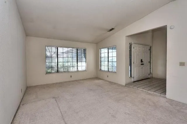 $575,000 | 8831 Liscarney Way, Sacramento, CA 95828