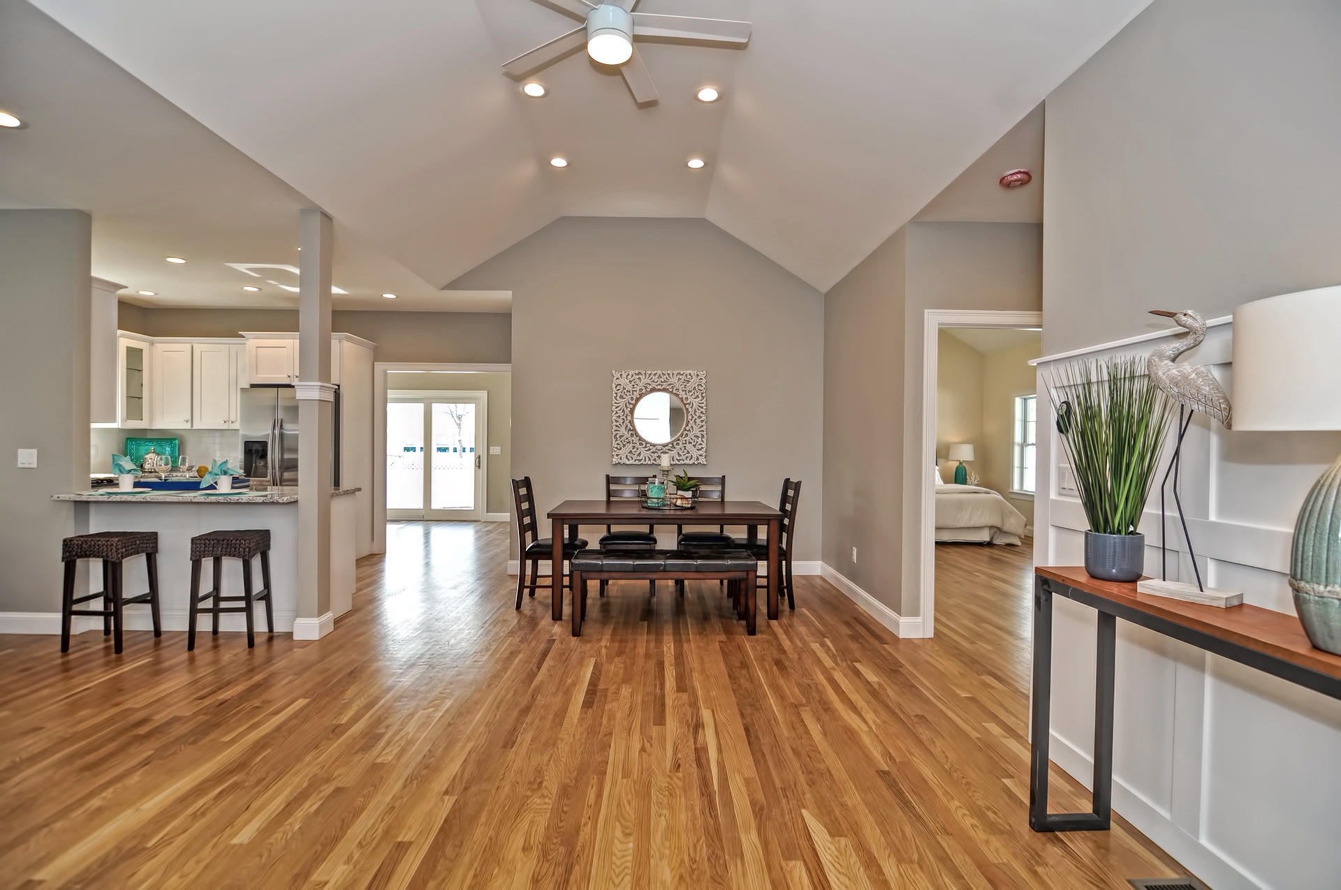 95 Earle Road Harwich, MA 02671 - Photo 3 of 29 DSC_1000