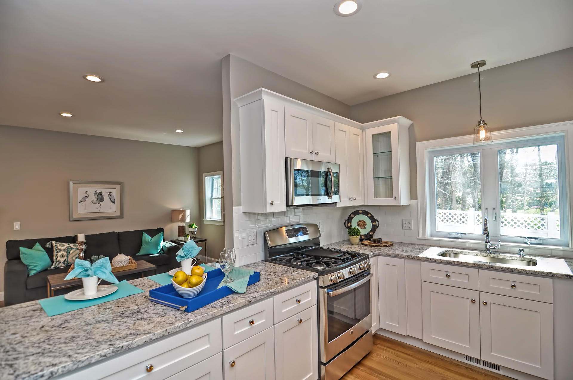 95 Earle Road Harwich, MA 02671 - Photo 7 of 29 DSC_1014