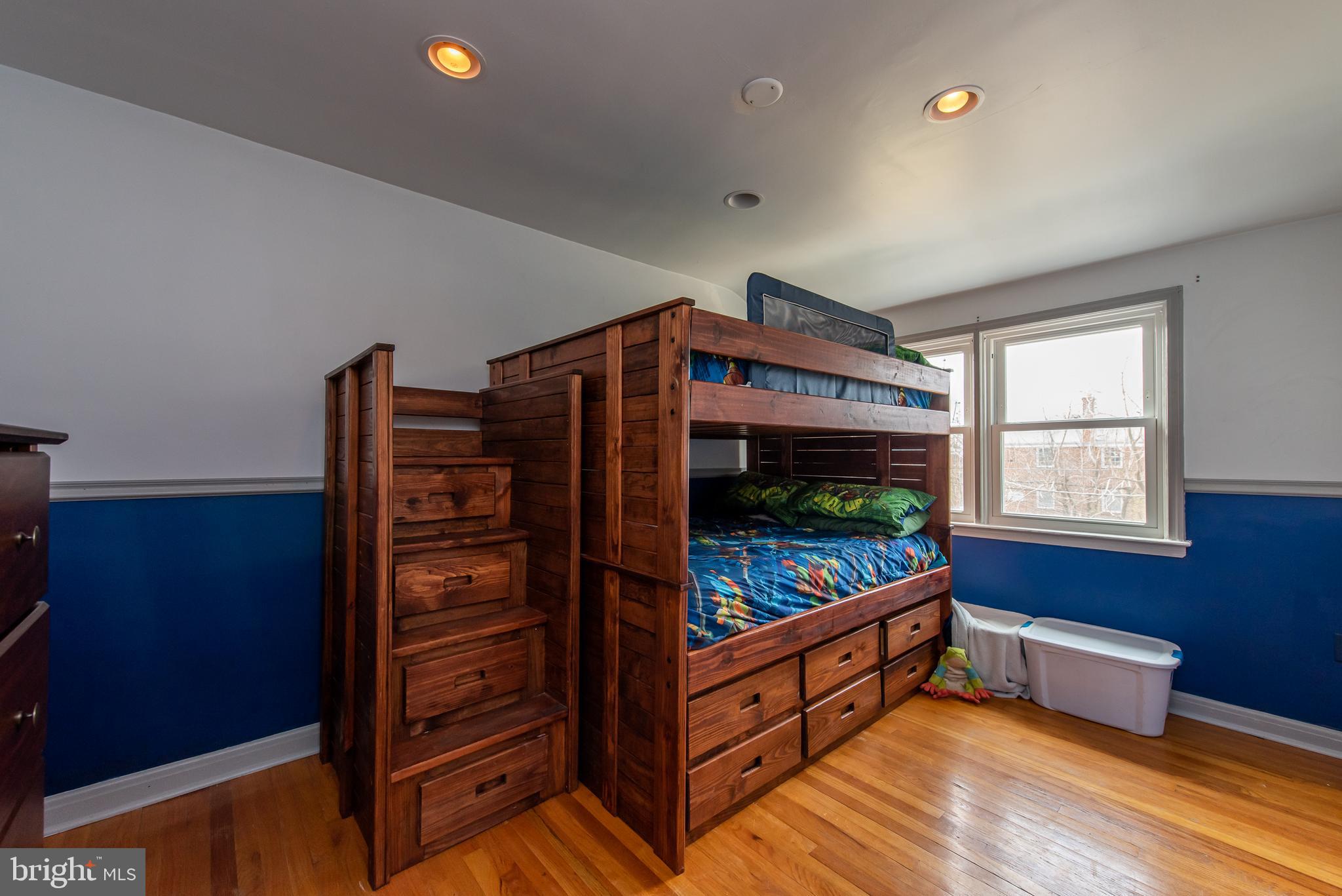 626 Braeside Road Baltimore, MD 21229 - Photo 27 of 34 Bedroom