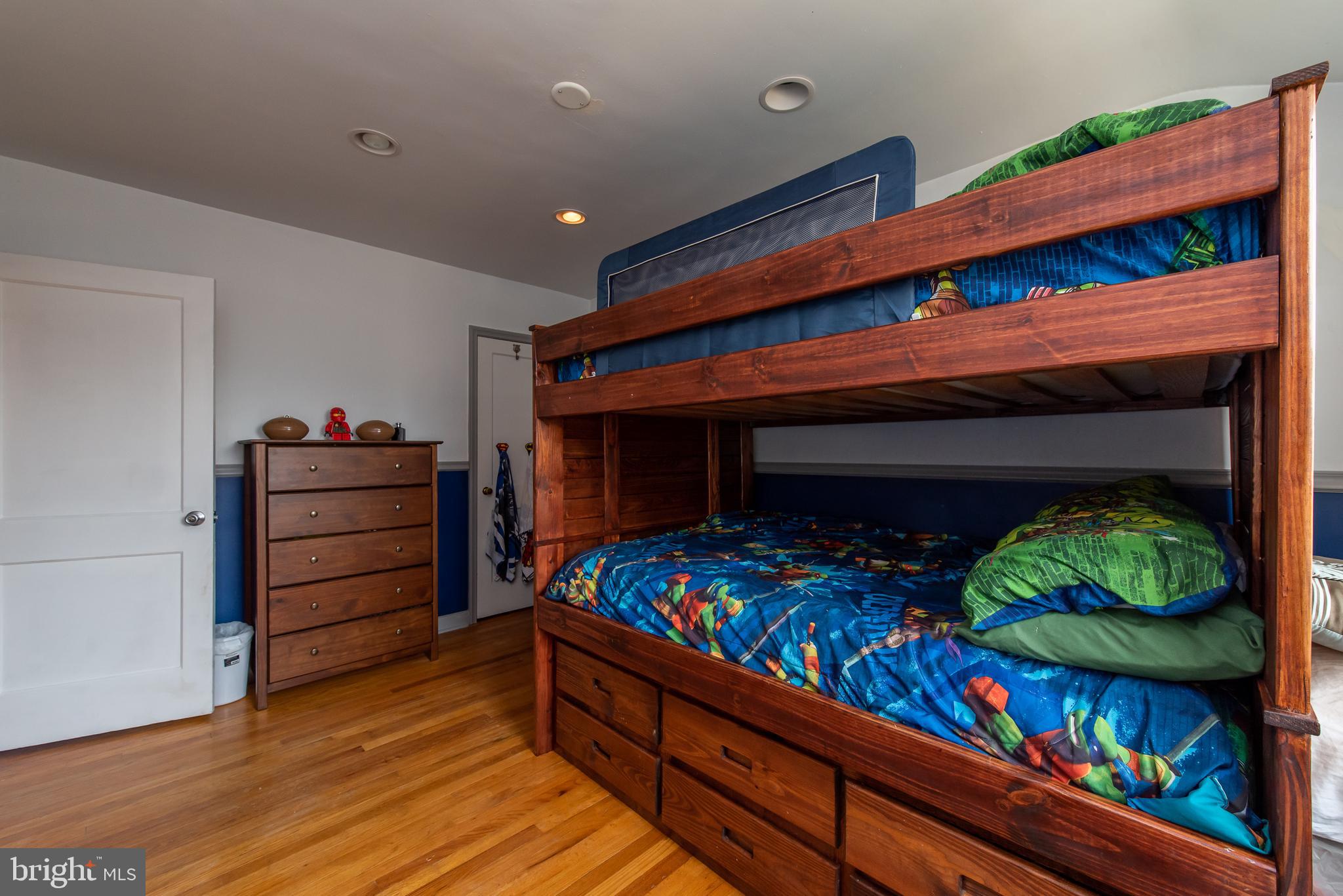 626 Braeside Road Baltimore, MD 21229 - Photo 28 of 34 Bedroom