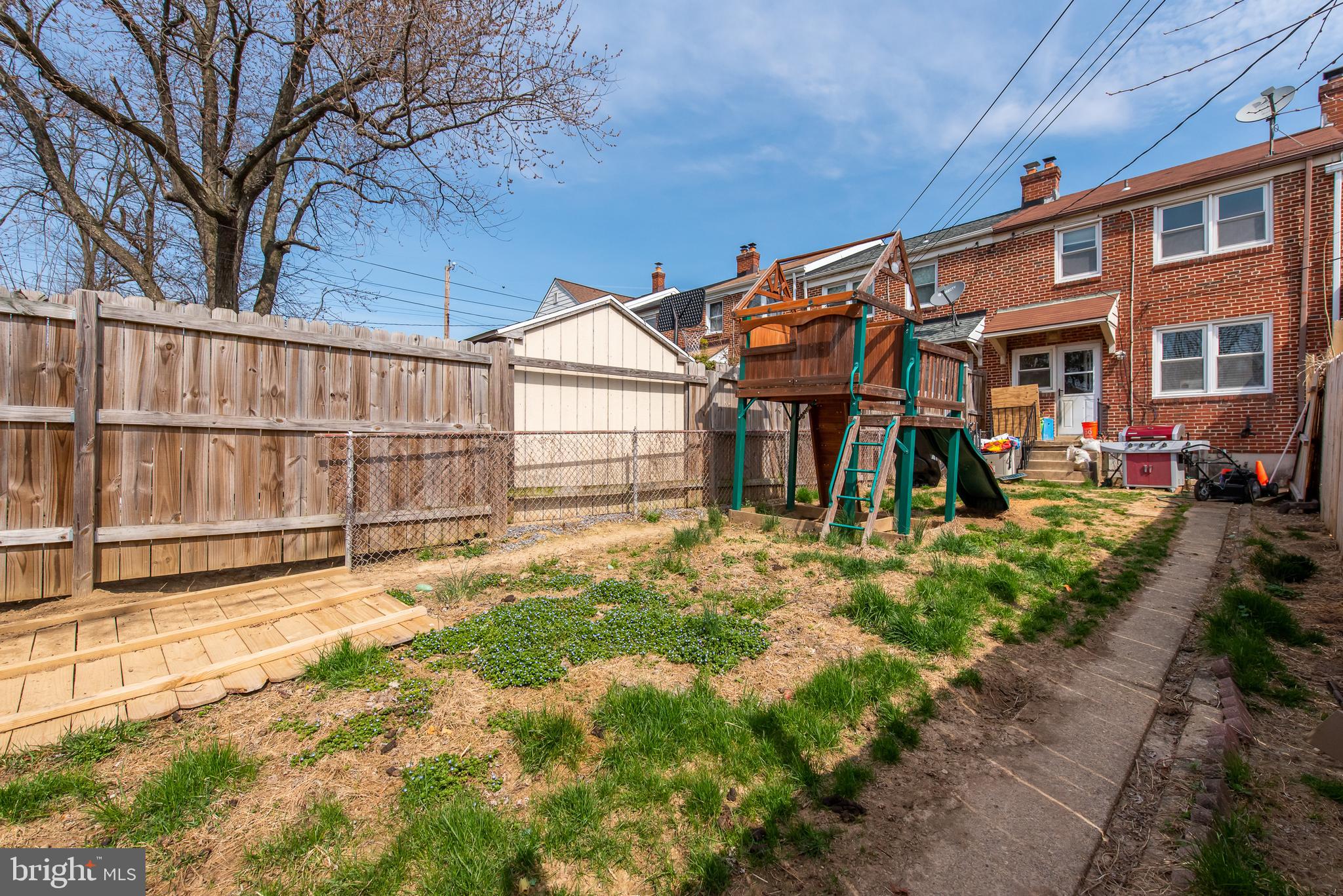 626 Braeside Road Baltimore, MD 21229 - Photo 34 of 34 Fenced Rear Yard