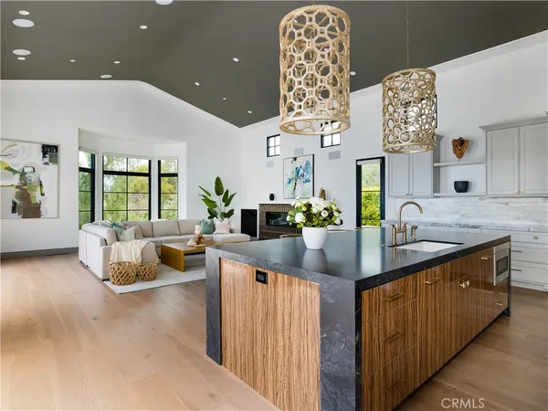 $25,000 | 32009 Cape Point Drive, Rancho Palos Verdes, CA 90275