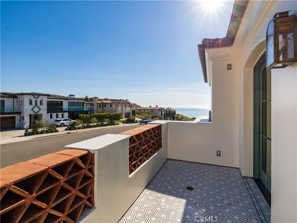 $25,000 | 32009 Cape Point Drive, Rancho Palos Verdes, CA 90275