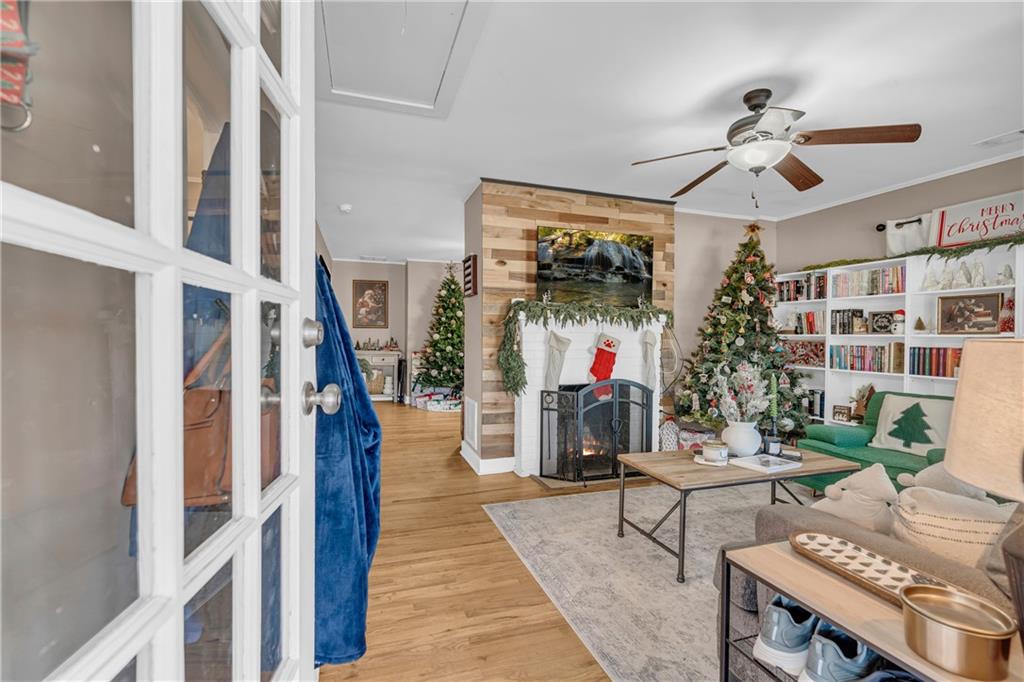 4106 Highway 29 Colbert, GA 30628 - Photo 57 of 82 a living room with furniture and a chandelier