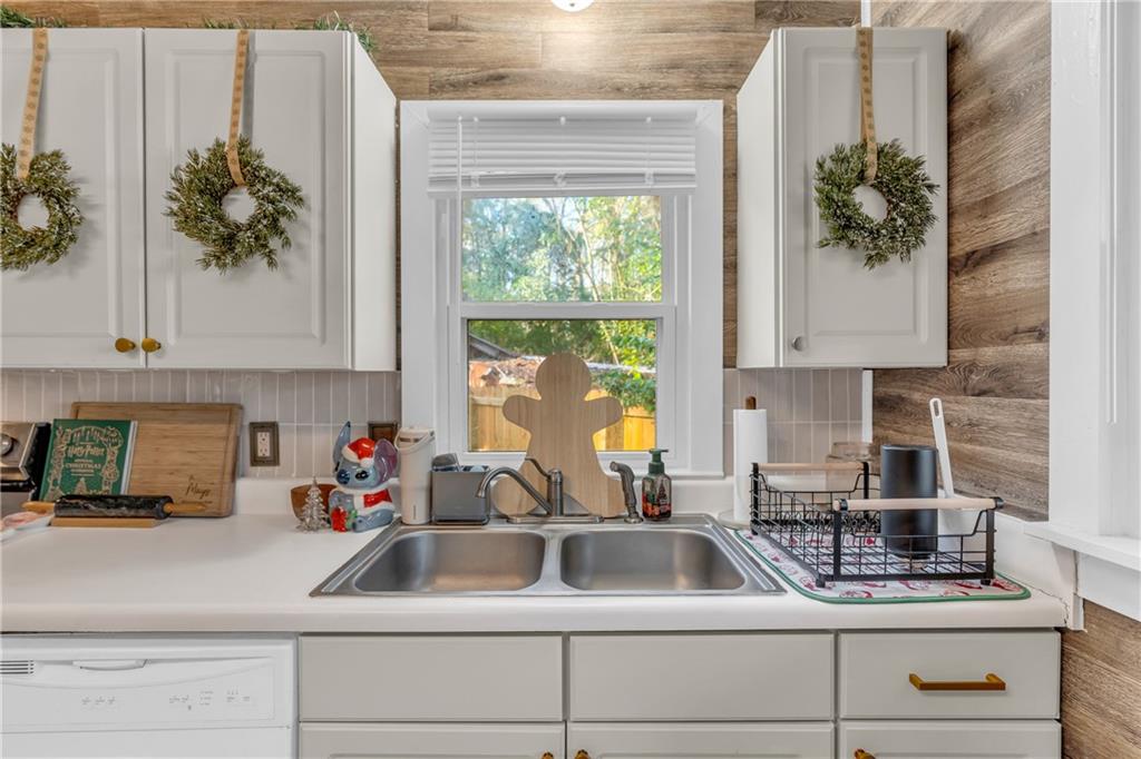 4106 Highway 29 Colbert, GA 30628 - Photo 75 of 82 a kitchen with a sink and potted plant