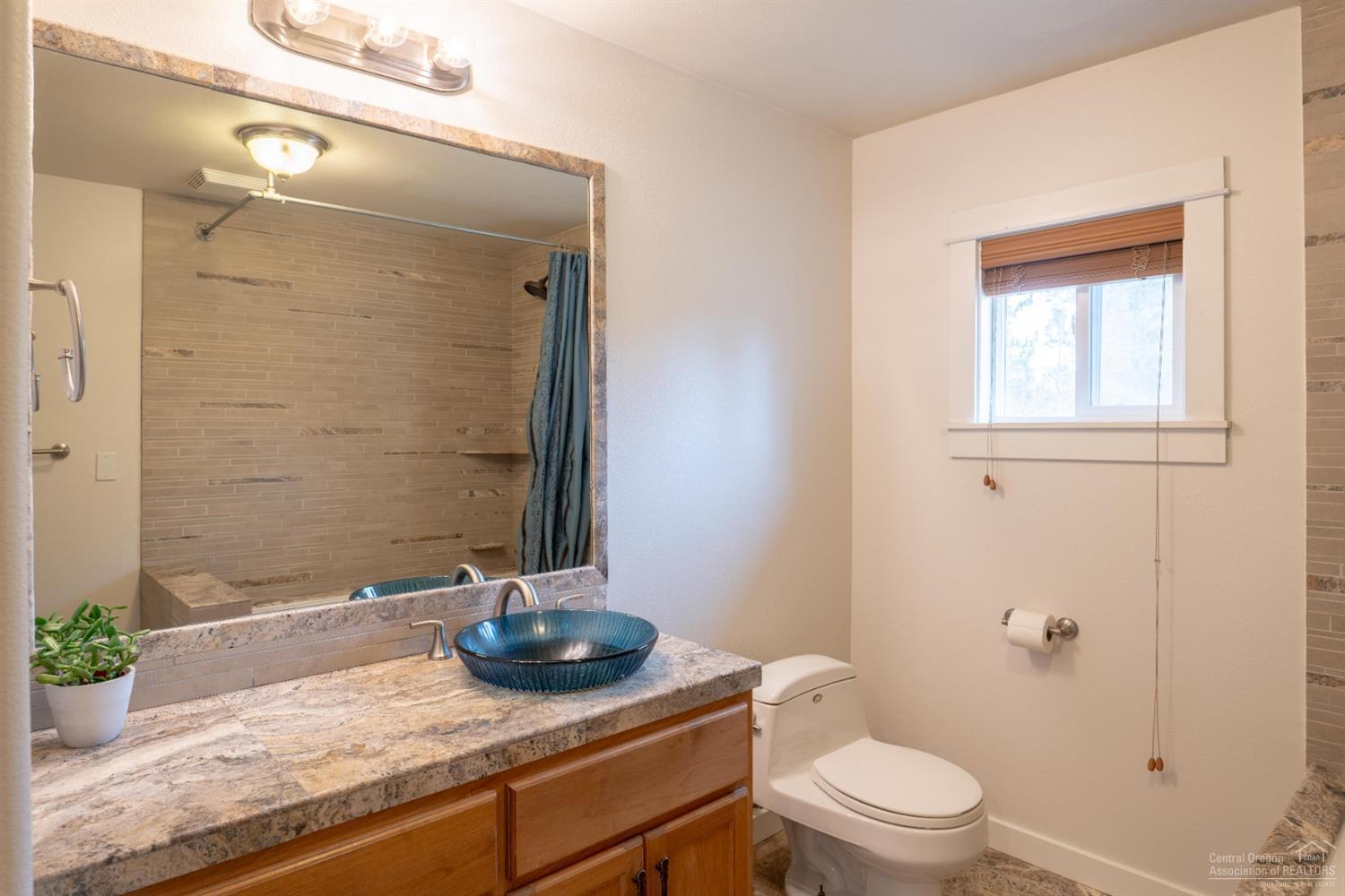 63265 Boyd Acres Road Bend, OR 97701 - Photo 18 of 25 Additional Photo