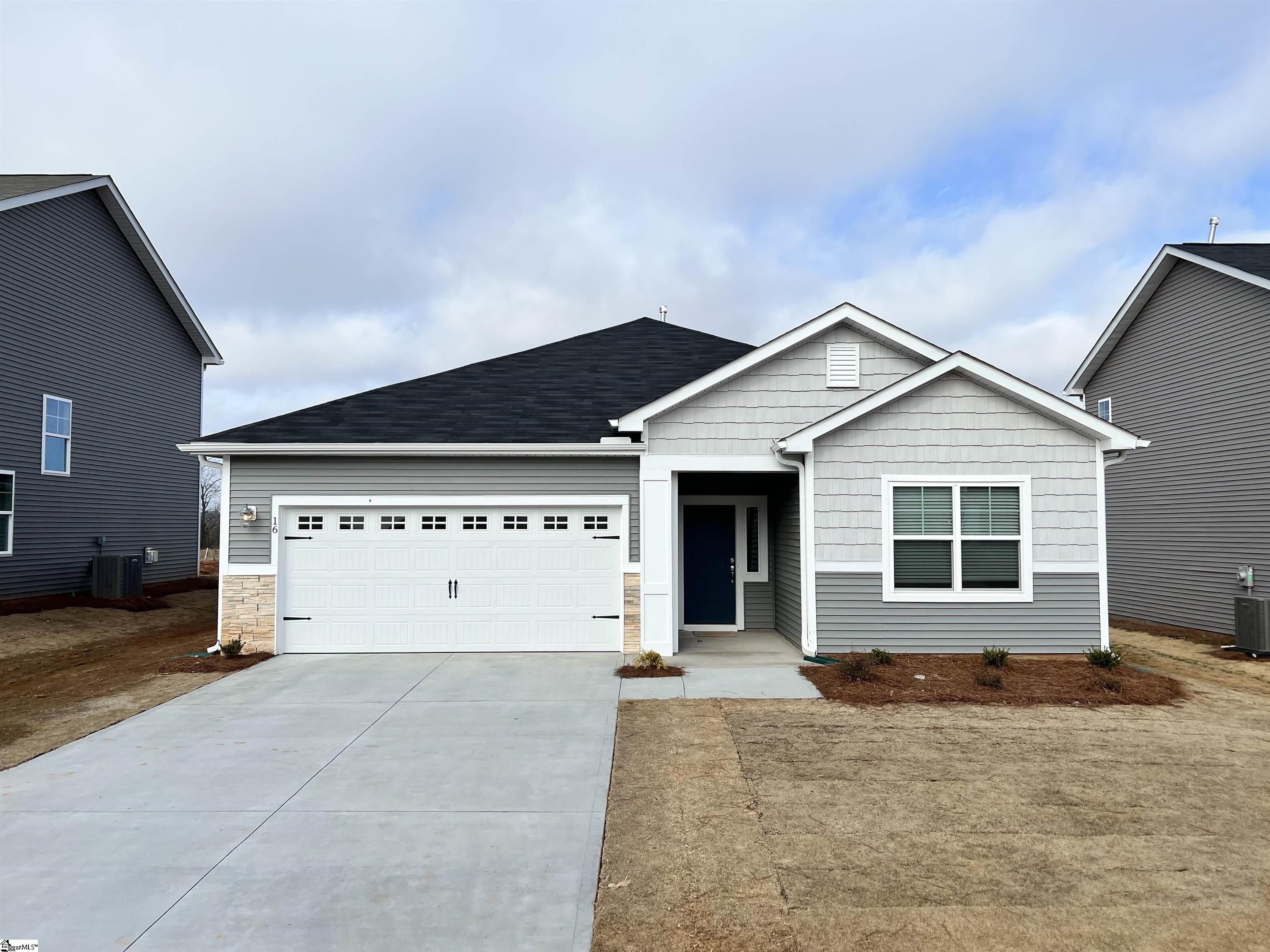 16 Callen Oak Way Greenville, SC 29607 - Photo 1 of 11 Gallery Image 1