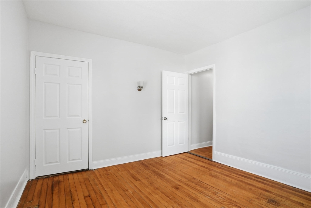 27 Carleton Avenue Haverhill, MA 01835 - Photo 18 of 37