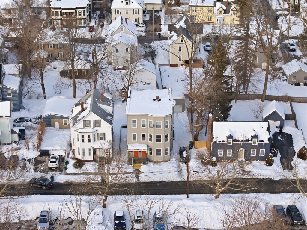 27 Carleton Avenue Haverhill, MA 01835 - Photo 35 of 37