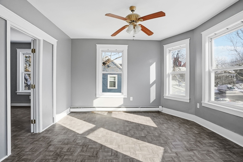 27 Carleton Avenue Haverhill, MA 01835 - Photo 10 of 37