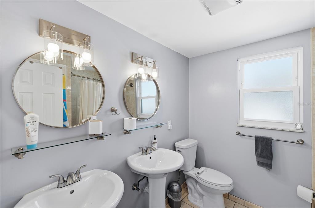 322 Fern Cliff Avenue Temple Terrace, FL 33617 - Photo 23 of 38